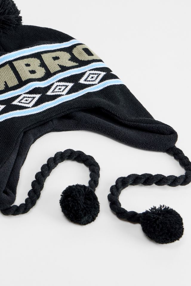 Umbro UO Exklusiver Blauer Trapper Hut #1