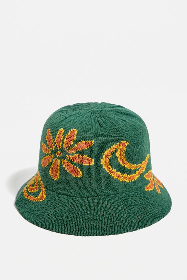 UO Knitted Flower Surf Bucket Hat #1