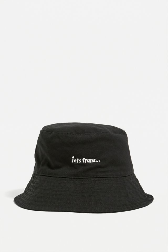 Black bucket hat store urban outfitters