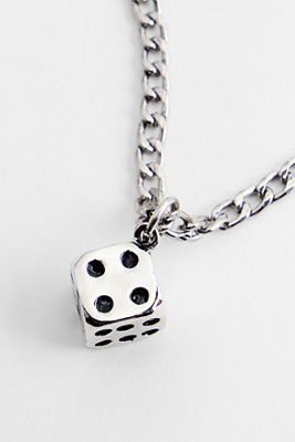 Dice Chain Pendant Necklace en taille: TAILLE UNIQUE - Silence + Noise - Modalova