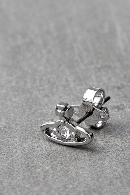 Vivienne Westwood Nano Solitaire Single Stud Earring | Urban