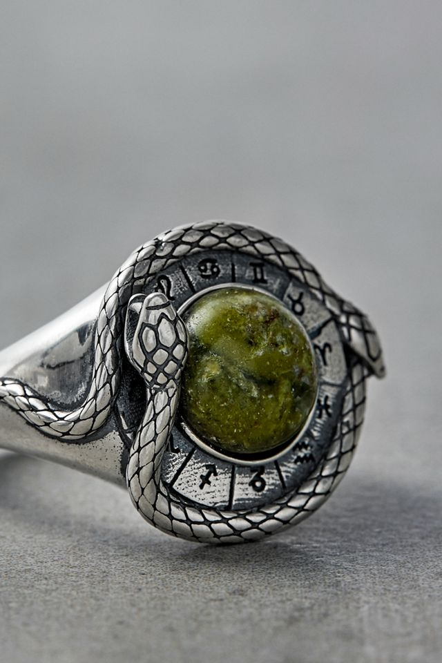 【Serge DeNimes】アビサルリング Serge DeNimes Silver Forbidden Ring | Urban Outfitters UK