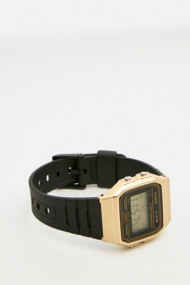 Casio – Vintage-Armbanduhr F91W  in Gold und Schwarz #1