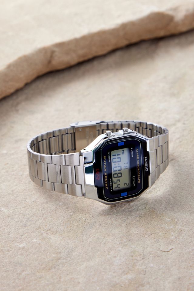 Casio watch best sale urban outfitters