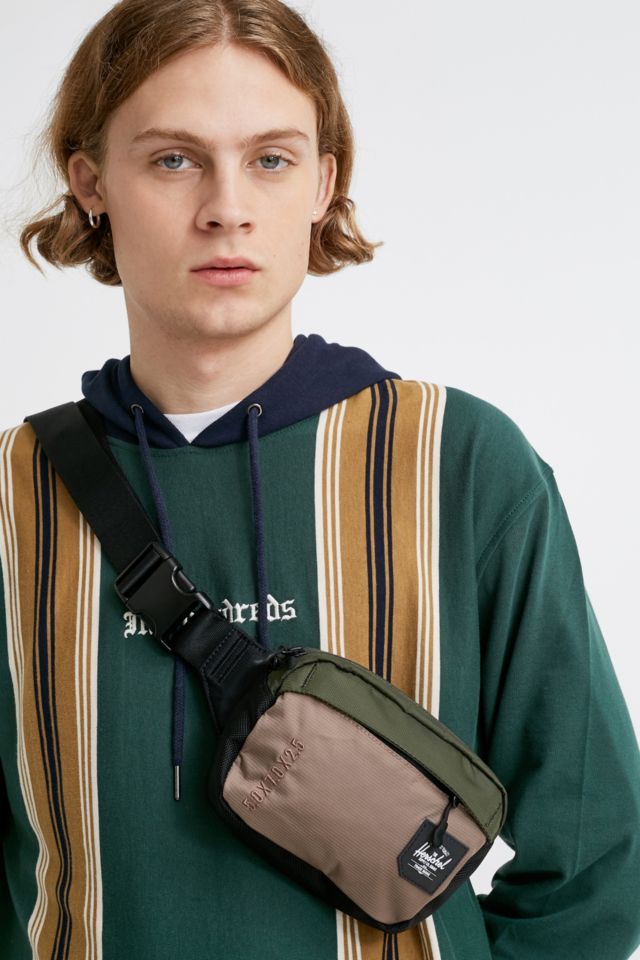 Herschel small fanny online pack