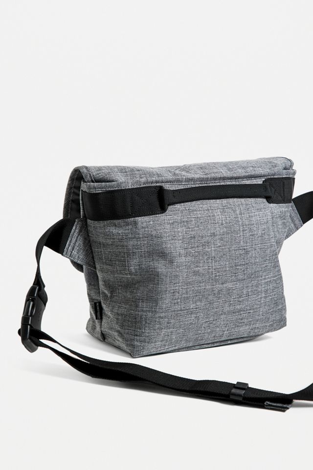 Herschel Supply Co. Grade Mid-Volume Raven Messenger Bag #3