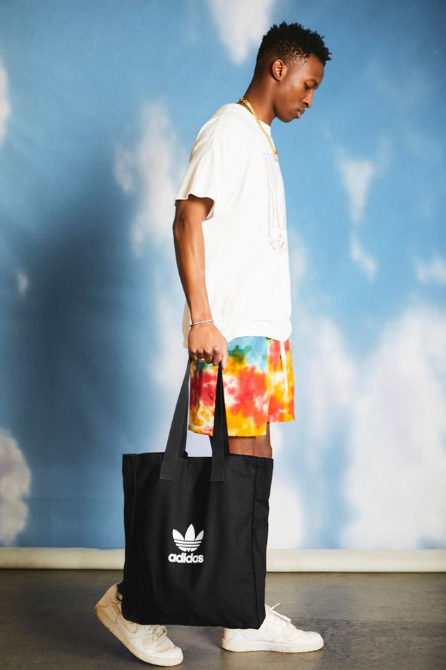 Interpretatief Bandiet Vorming adidas Black Adicolour Shopper Bag | Urban Outfitters UK