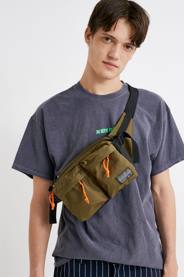 Uo bum bag hotsell