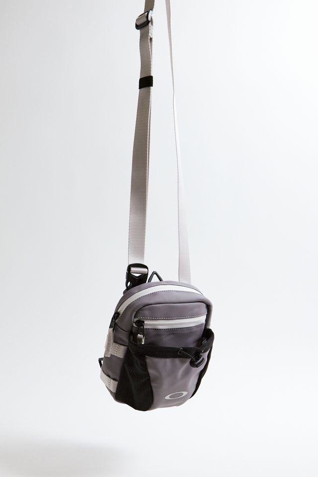 Oakley Storm Rover Crossbody Bag #2