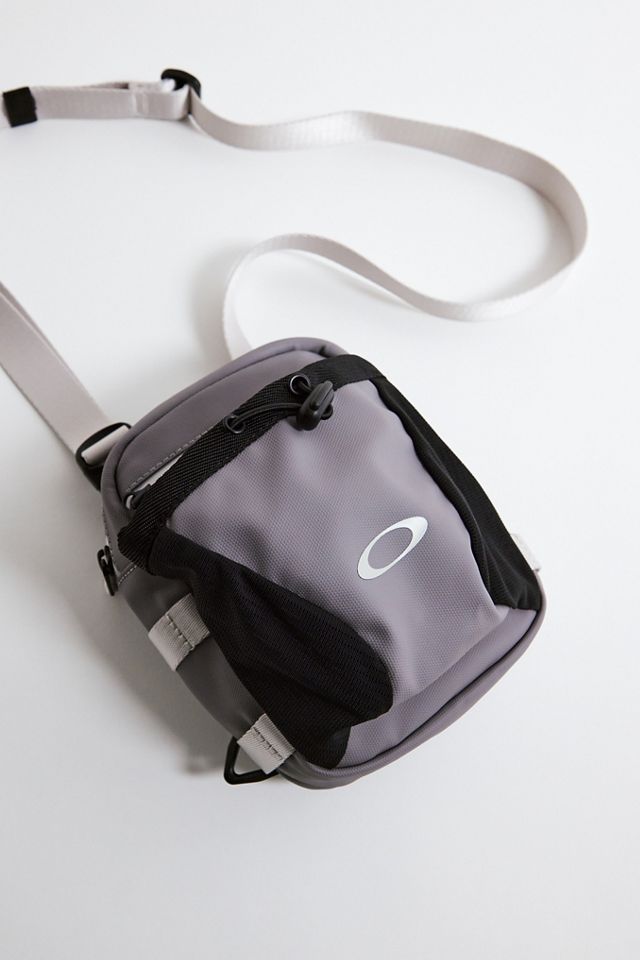 Oakley Storm Rover Crossbody Bag #4