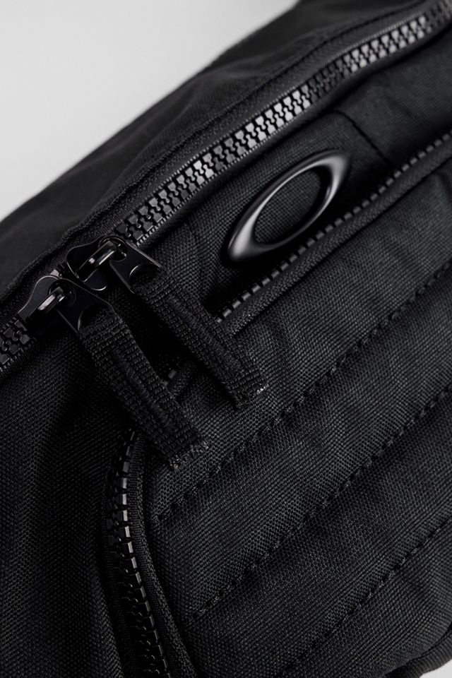 Oakley Schwarze Enduro Gürteltasche #1