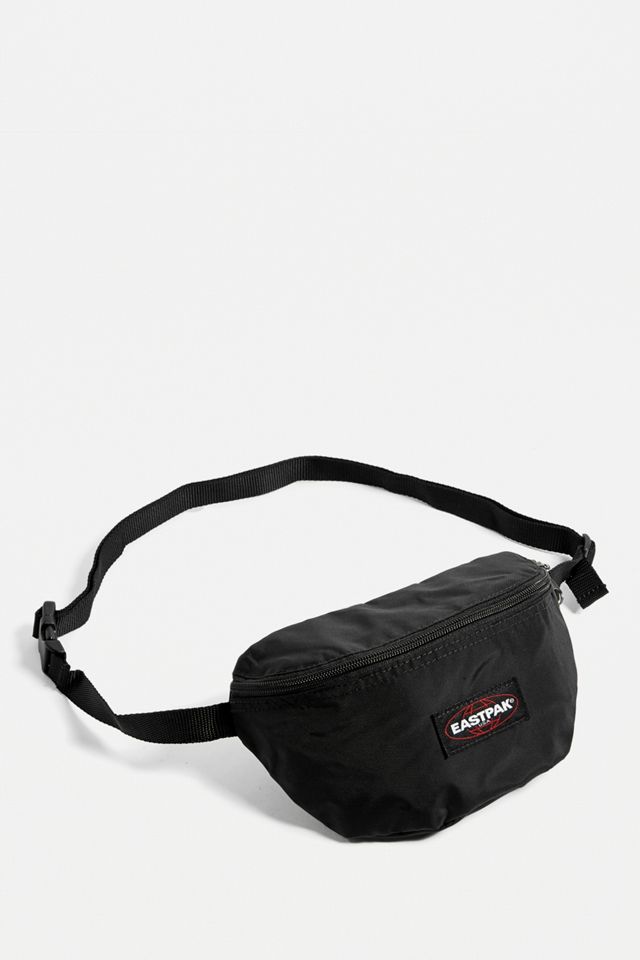 Eastpak - Sac banane pliable Springer noir | Urban Outfitters FR