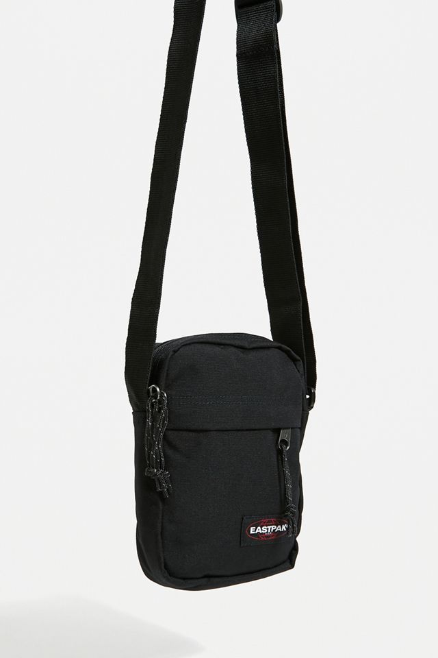 Eastpak – Umhängetasche „The One" in Schwarz #2