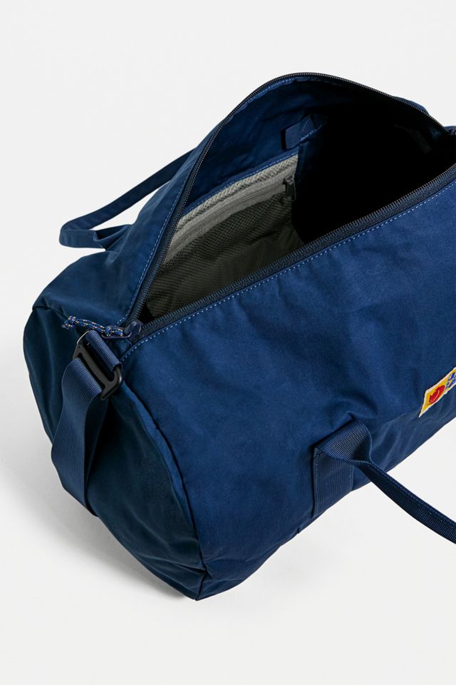Fjallraven Vardag 30L Duffel Bag | Urban Outfitters UK