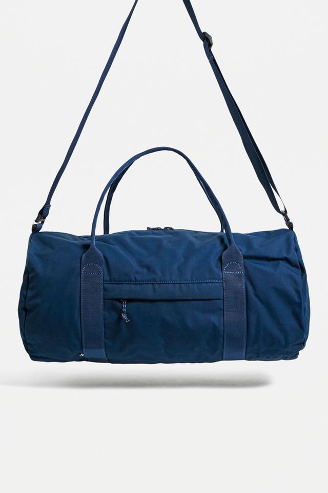 Fjallraven Vardag 30L Duffel Bag | Urban Outfitters UK