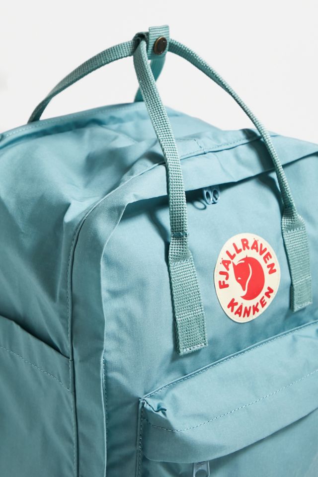  Fjallraven Kanken Classic - Mochila pequeña para el día a día,  Azul (Sky Blue)), F23561-Sky Blue : Ropa, Zapatos y Joyería