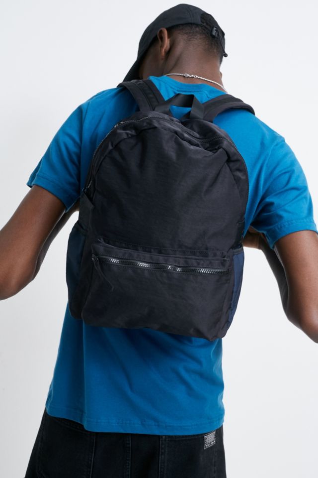 Urban outfitters hotsell black backpack