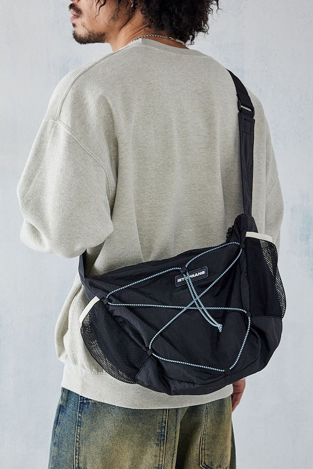 iets frans... Black Bungee Sling Bag | Urban Outfitters UK