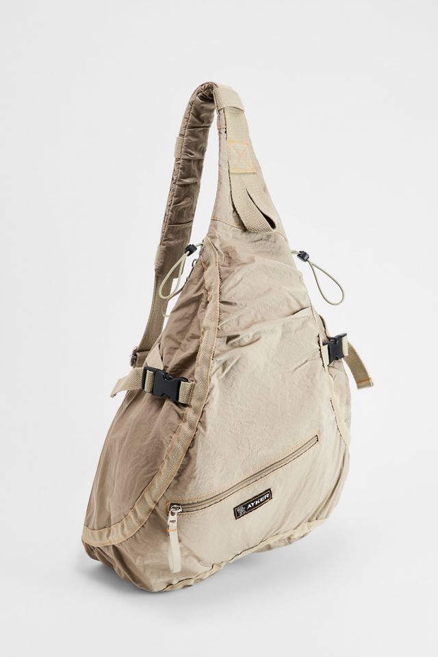 Sac à dos à une bretelle beige Ayker #1