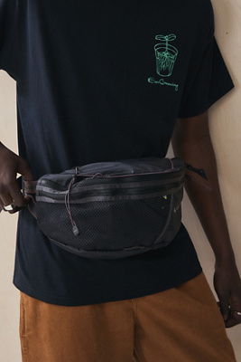 Klattermusen Eldrimner Raven 5L Lumbarpack | Urban Outfitters UK