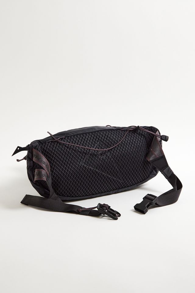 新品 KLATTERMUSEN Eldrimner Lumbarpack 黒 Klättermusen Eldrimner Lumbarpack | Chaya Sand | Klättermusen