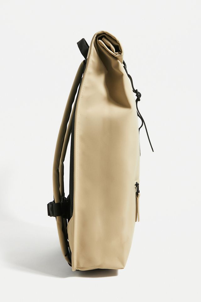 Mochila Rains Sand Rolltop #4