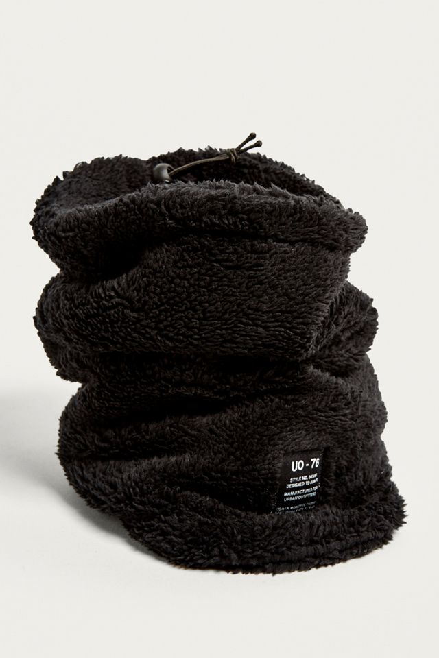 UO Teddy Fleece Black Gaiter #1