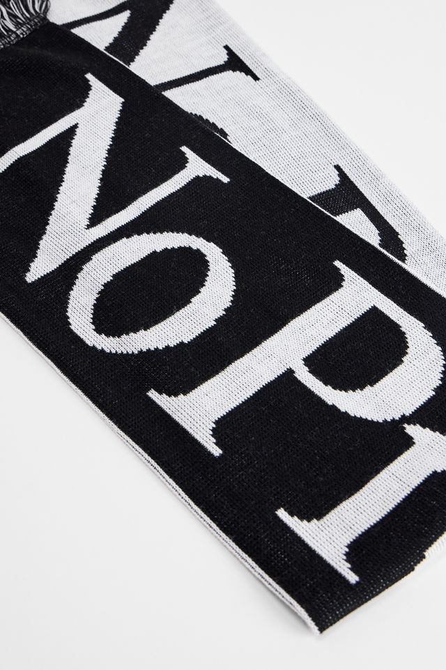 No Problemo Black & White Scarf #4