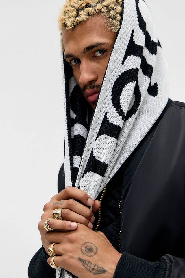 No Problemo Black & White Scarf #2