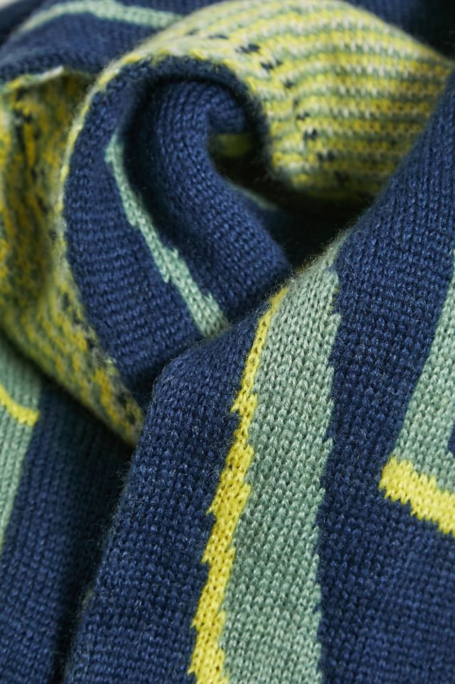 iets frans... Navy Football Scarf #4