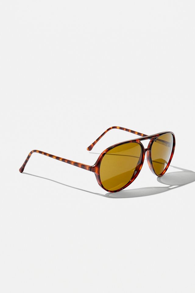 Urban Outfitters Harley aviator Tortoise Shell Sunglasses with Yellow Lenses Tortoise Grandpa Oversized Aviator Tinted Sunglasses with  main image 4