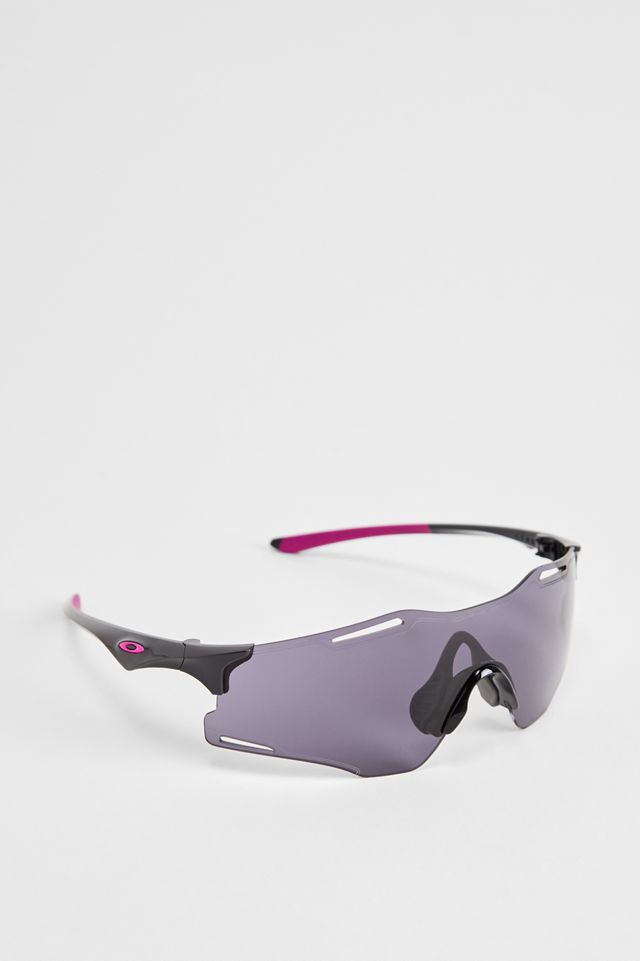 Lunettes de soleil Oakley Cybr Zero #2