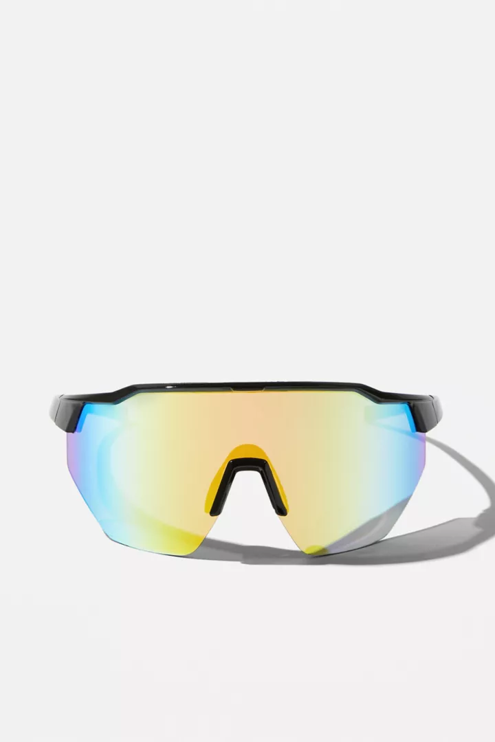 urbanoutfitters.com | UO – Sportliche Visier-Sonnenbrille „Elliot“ in Orange
