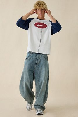 Nike Club 3/4-Ärmel Raglan Grafik-T-Shirt