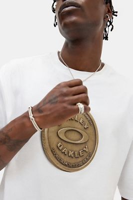 T-shirt a maniche corte Oakley UO Exclusive Medallion