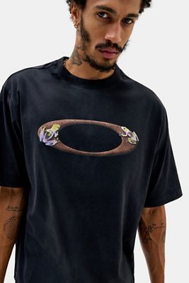Oakley UO Exclusive White Frogskin Ellipse Graphic Tee