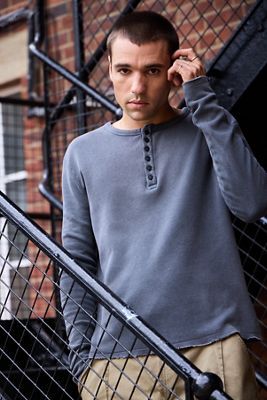 T-shirt Henley gaufré à manches longues anthracite Jaded London