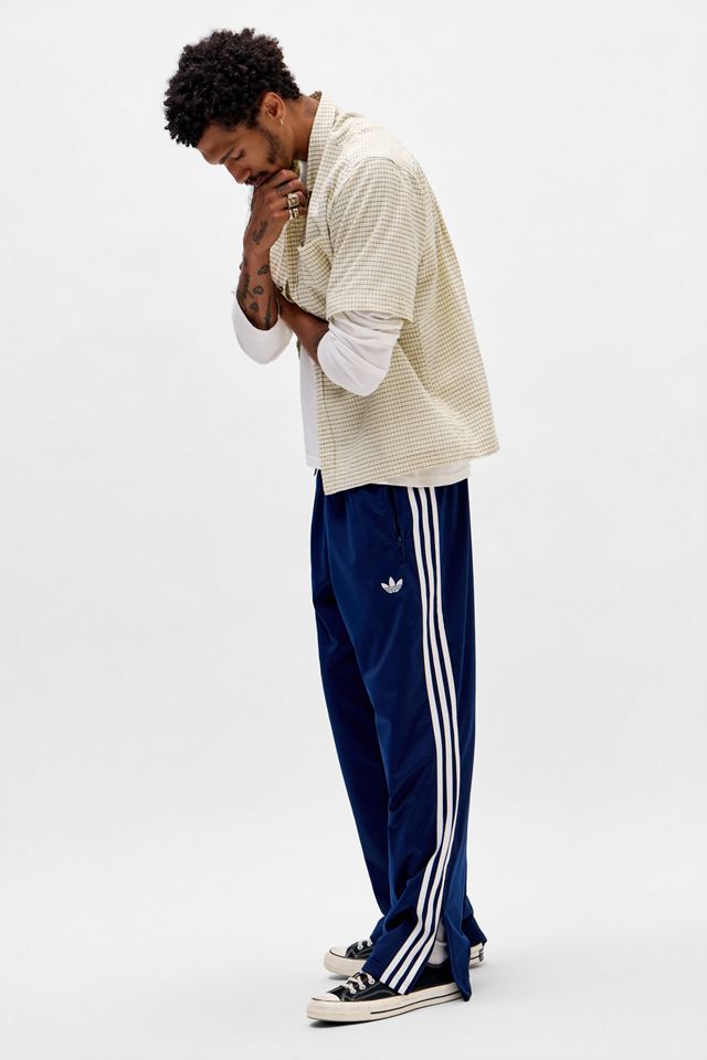 Pantalon de survêtement Firebird marine adidas Originals #1