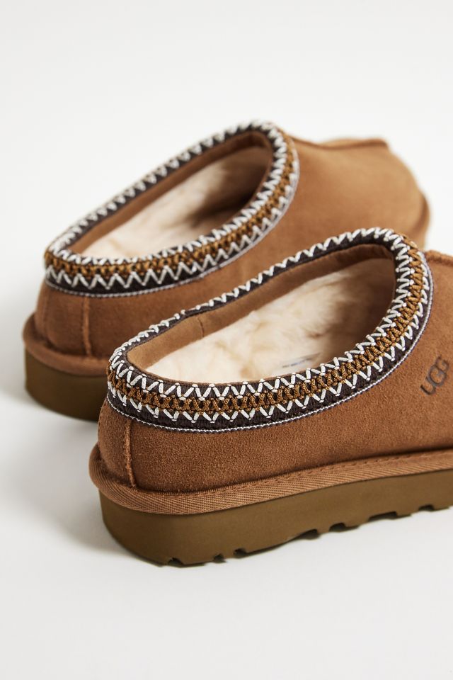 Ugg slippers cheap urban outfitters