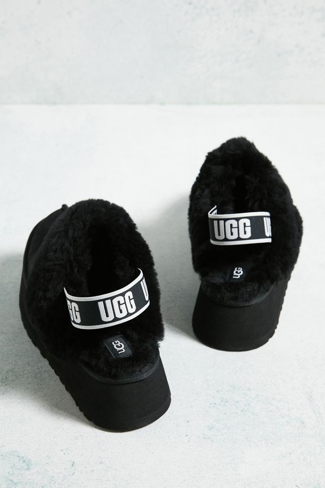 UGG – Hausschuhe „Funkette" in Schwarz #4