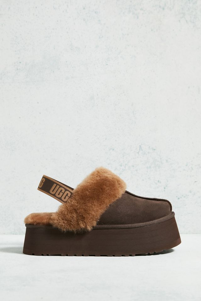 UGG Cedar Funkette Pantofole Marroni #1