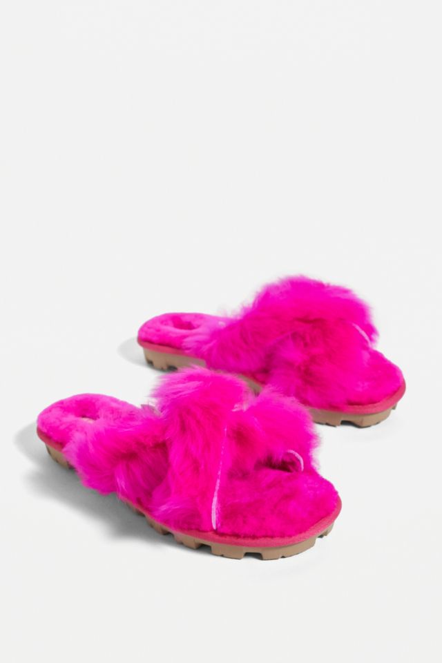 Fuzzalicious discount ugg slides