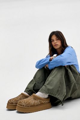 UGG Light Bronze Tazz Botanic Shoes