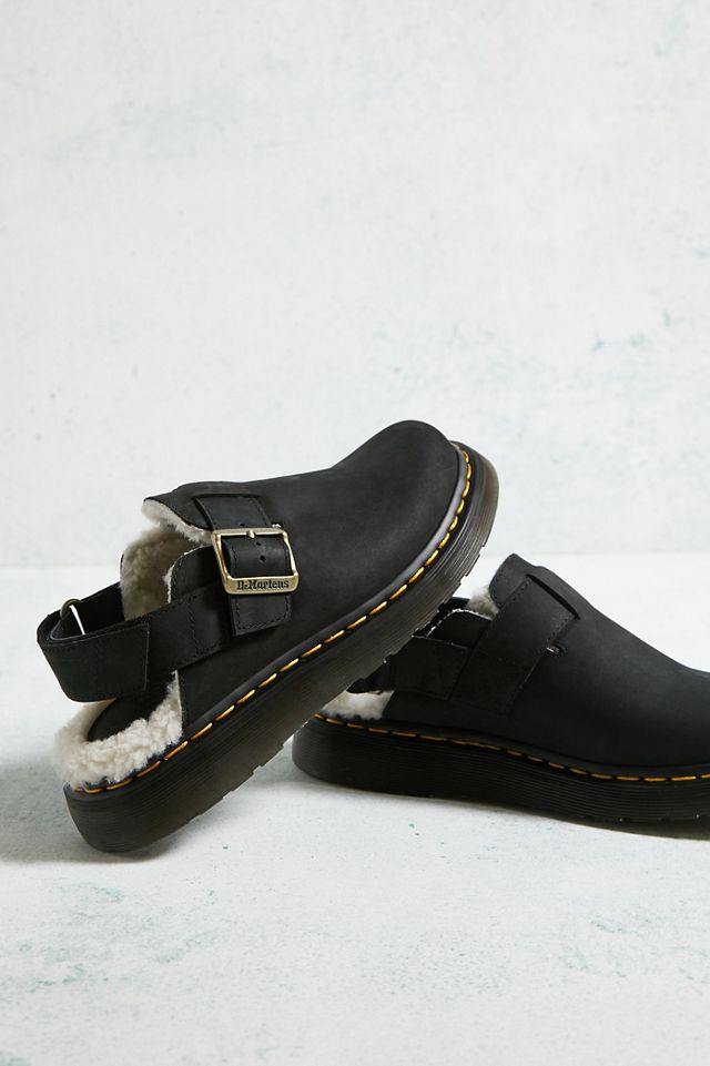 Dr. Martens – Pantoletten „Jorge " in Schwarz mit Lammfell #1