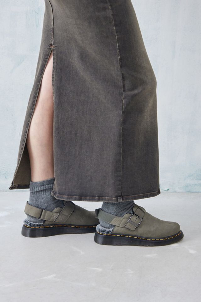 Dr best sale martens gris