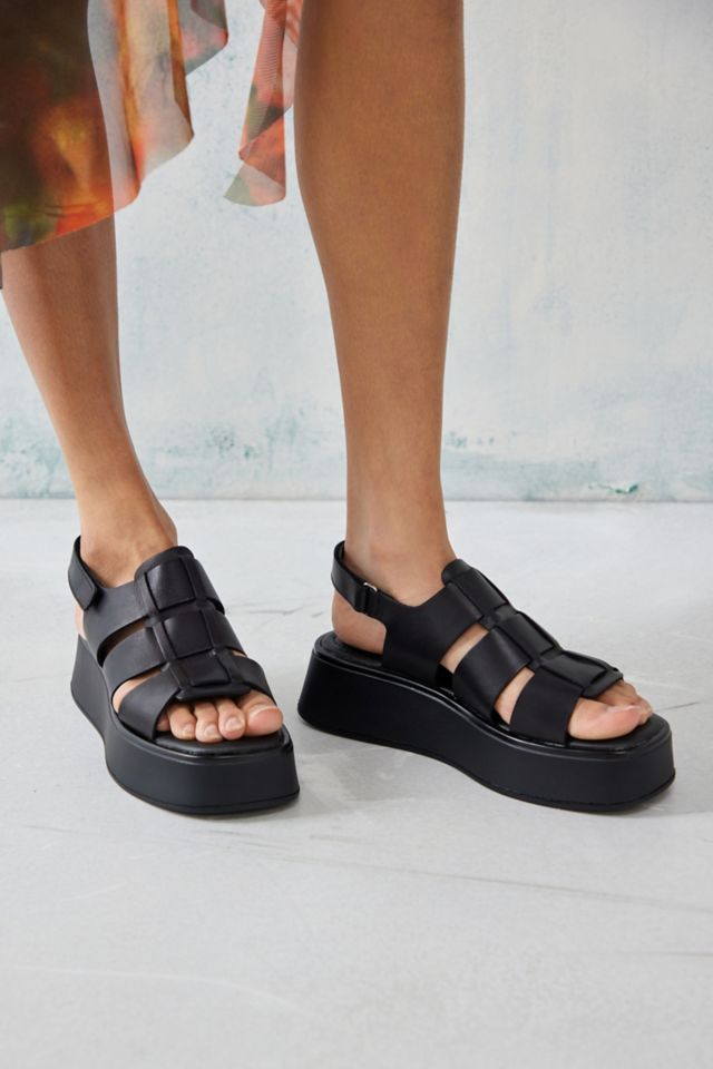 Black Courtney Sandals | Urban Outfitters UK