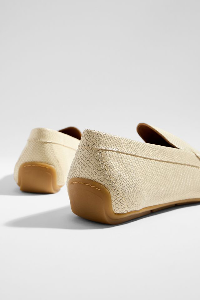 Vagabond Mika Loafers in Creme #4