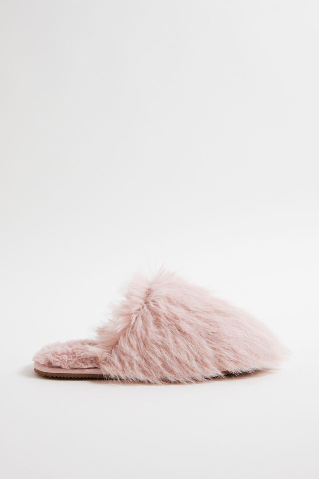 UO Cosy Pink Faux Fur Slippers #3
