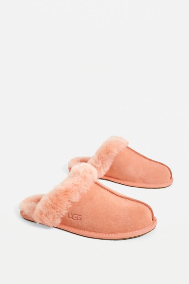 Ugg discount slippers coral