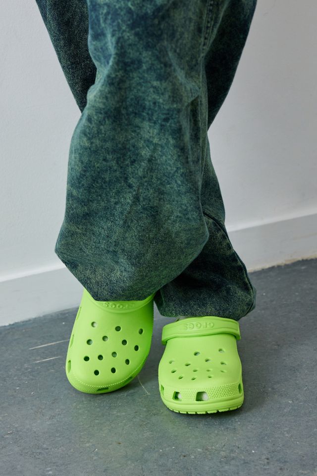 Lime cheap green crocs